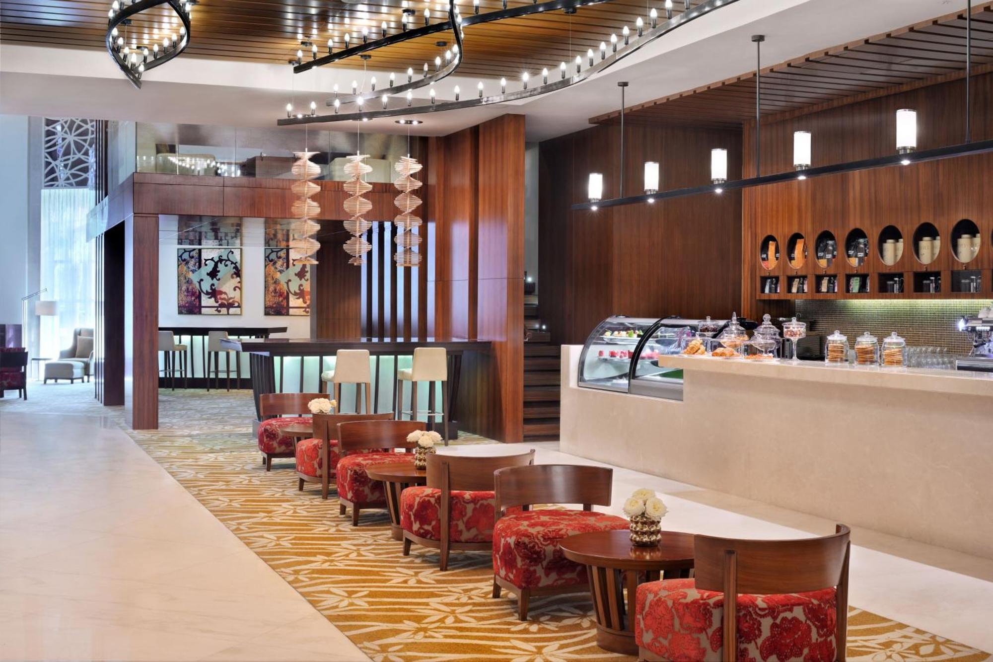 Marriott Hotel Al Jaddaf, Dubai Exterior photo The Lounge at the airport